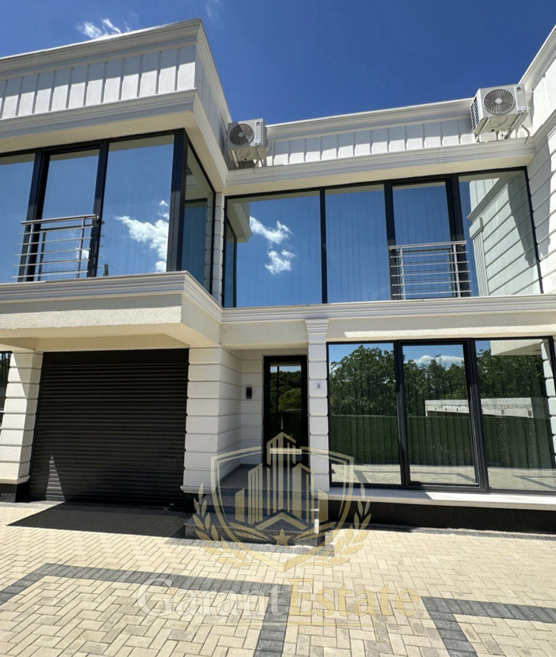 Townhouse в аренду на долгий срок!