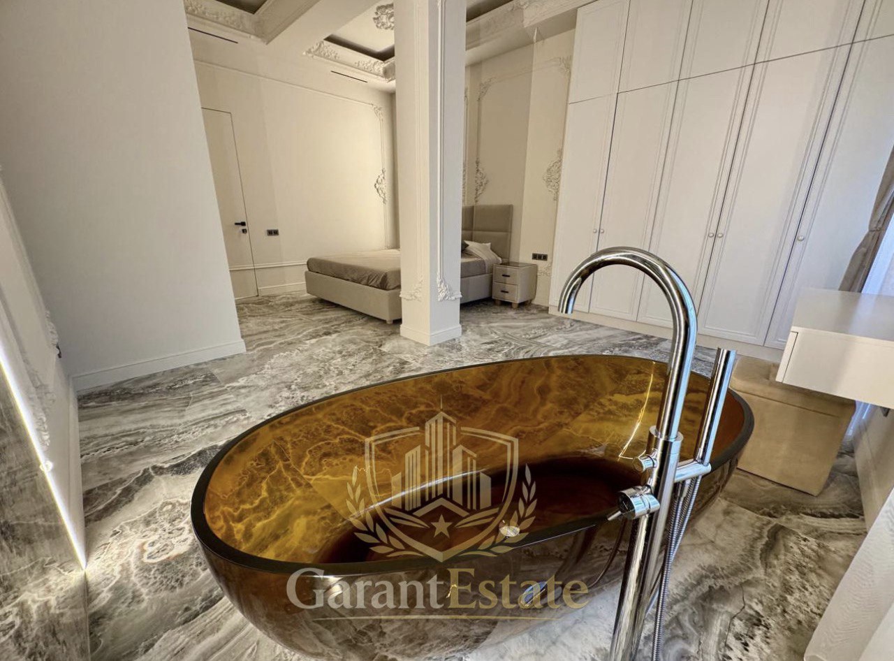 Квартира в аренду на долгий срок! Ультрацентр, ул.31 августа 1989 - 9