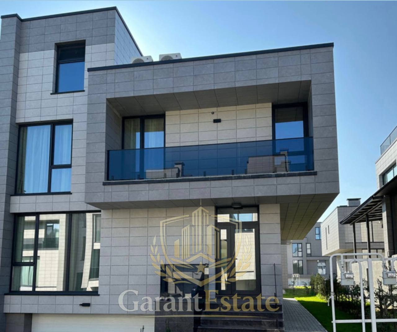 Продается townhouse в Poiana Pinului
