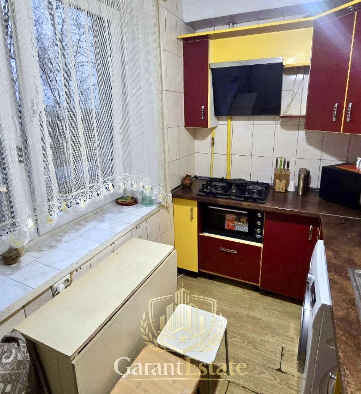 Сдается квартира на долгий срок напротив парка. Ботаника, ул.Трандафирилор 33/1 - 4