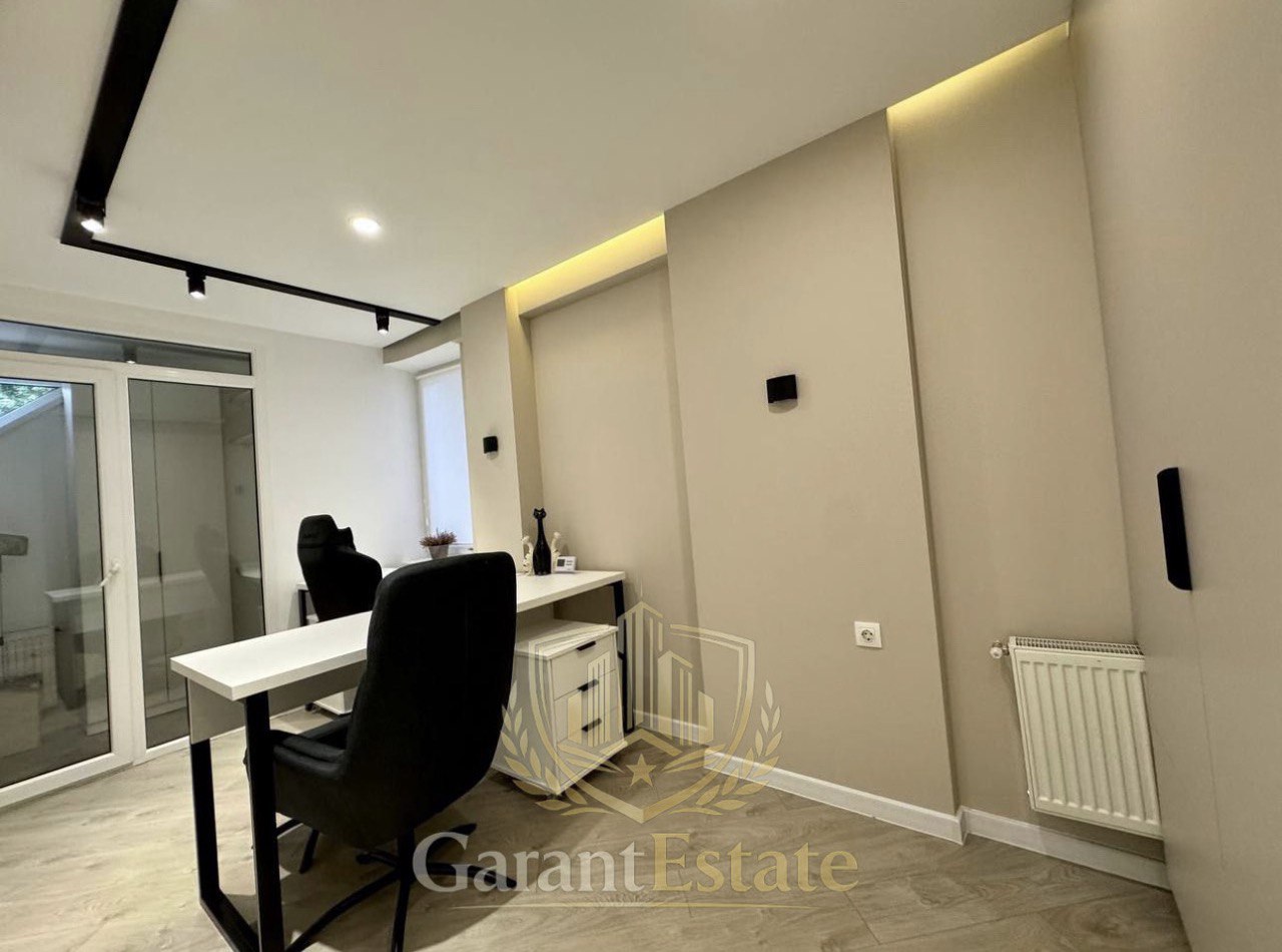 Квартира в аренду на долгий срок. Центр, ул.Албишоара - 2